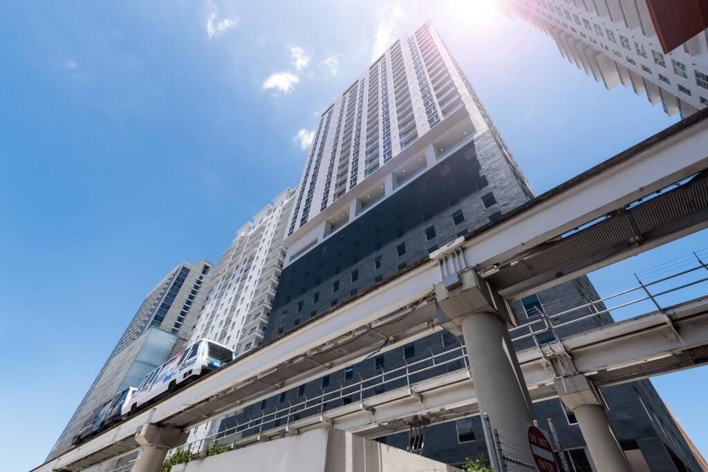 Amazing 2 Bedroom 30Th Floor Downtown Free Parking Miami Esterno foto